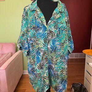Maggie Barnes 5X Tropical Print Short Sleeve Button Down Collared Blouse